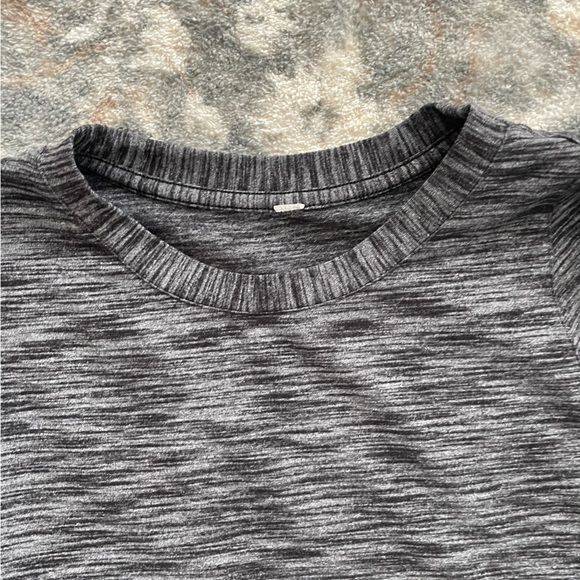 Lululemon Long Sleeve Dress - Size 6 - Picture 5 of 7